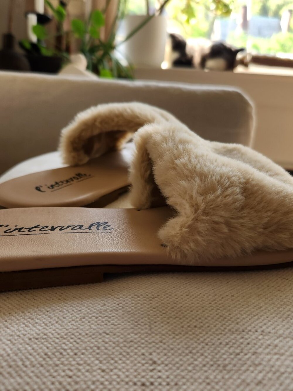 L’Intervalle Lillet Beige Faux Fur Slide Sandals – EU 41 (US 10) - Picture 4 of 8